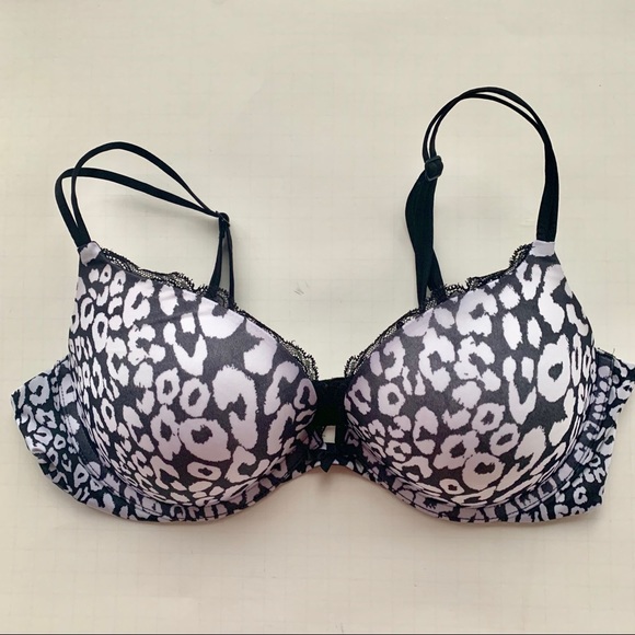 Victoria's Secret Other - Victoria’s Secret animal print push up bra